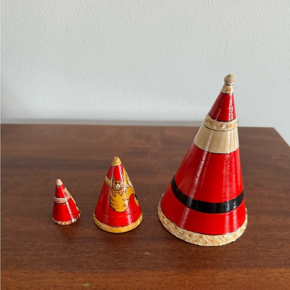 Nesting Santas (3) - Picture 6 of 7